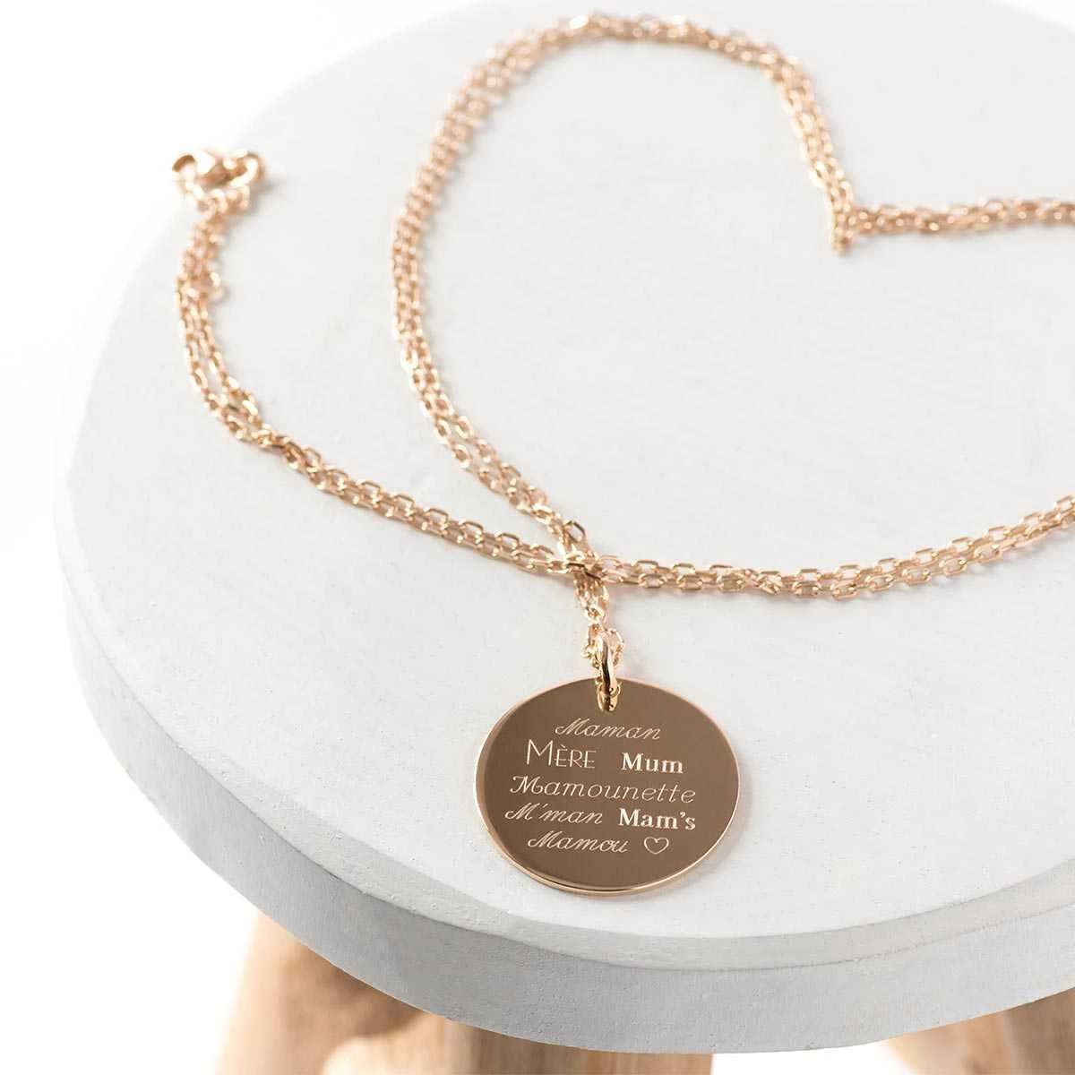 Collier "Maman on t'aime" sur chaîne plaqué Or Collier "Maman On T'aime" Sur Chaîne Plaqué Or -Atelier de Famille Soldes 2432 amb 1200 1