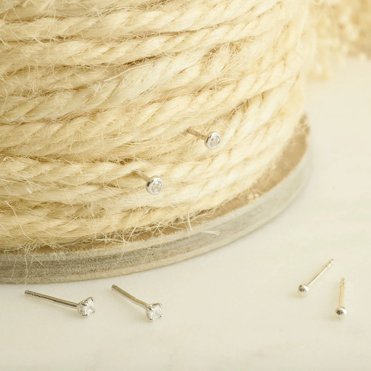 Boucles d'oreilles Mini zircon Boucles D'oreilles Mini Zircon -Atelier de Famille Soldes 3225 3226 3227 1200 3