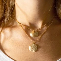 Collier Coquillage à Secret Sur Chaîne Maille Forçat Perlée Plaqué Or -Atelier de Famille Soldes col coquillage maya