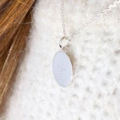 Collier Petite Médaille Croix Argent Massif Gravure étoilée -Atelier de Famille Soldes col med croix