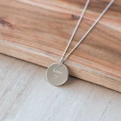 Collier 1 Breloque Sur Chaîne Maille Forçat Argent Massif (gravure Joaillier) -Atelier de Famille Soldes collier breloque argent love decor 1200