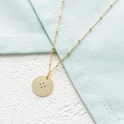 Collier Médaille Hélios Sur Chaîne Perlée Plaqué Or 2 Collier Médaille Hélios Sur Chaîne Perlée Plaqué Or -Atelier de Famille Soldes collier helios d cor 1200 3032