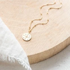 Collier Rose Des Vents Sur Chaîne Maille Perlée -Atelier de Famille Soldes collier rose des vents d cor 1200 3039 1