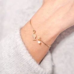 Jonc Fin Martelé Nacre Et Mini Gris-gris -Atelier de Famille Soldes jonc fin martele nacre poisson port